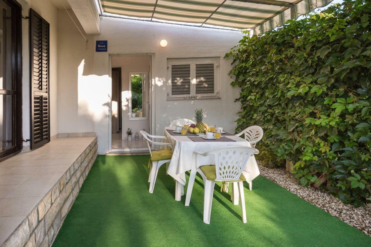 Cozy Apartment Josipa Privlaka  Exterior photo